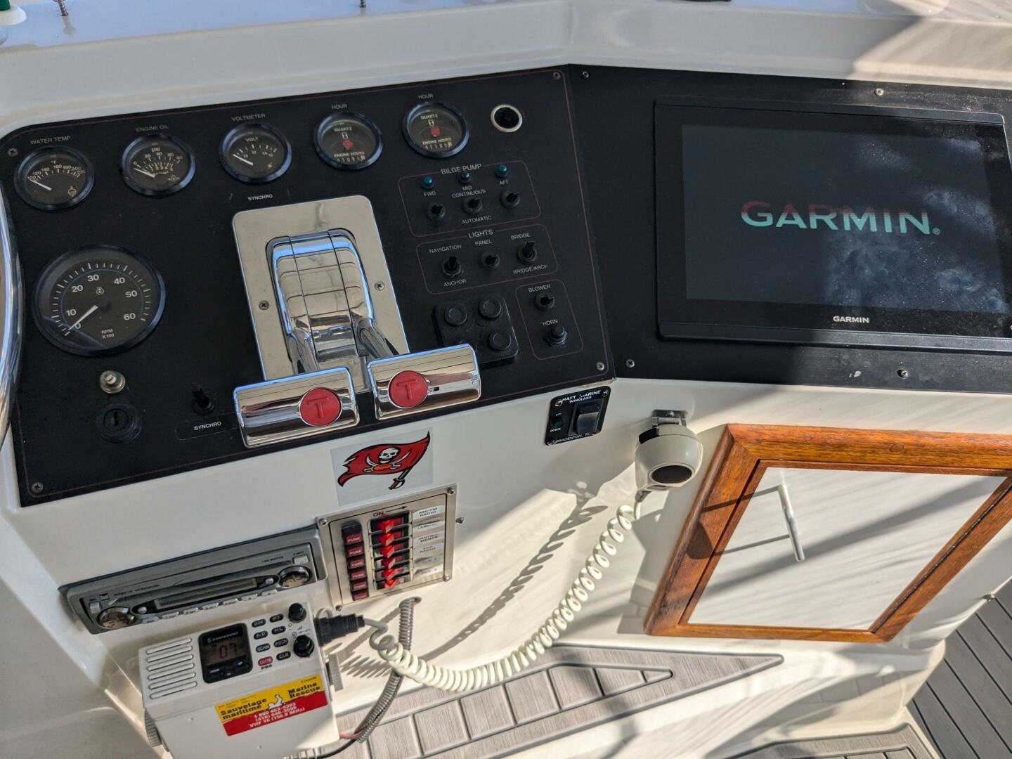Slide: The Image of Carver 390 Aft Cabin Motoryacht 1993 - 4780857