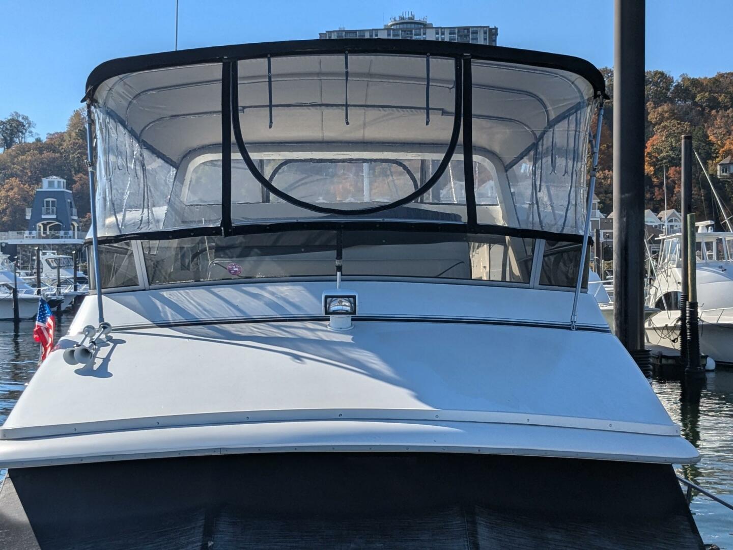 Slide: The Image of Carver 390 Aft Cabin Motoryacht 1993 - 4780861
