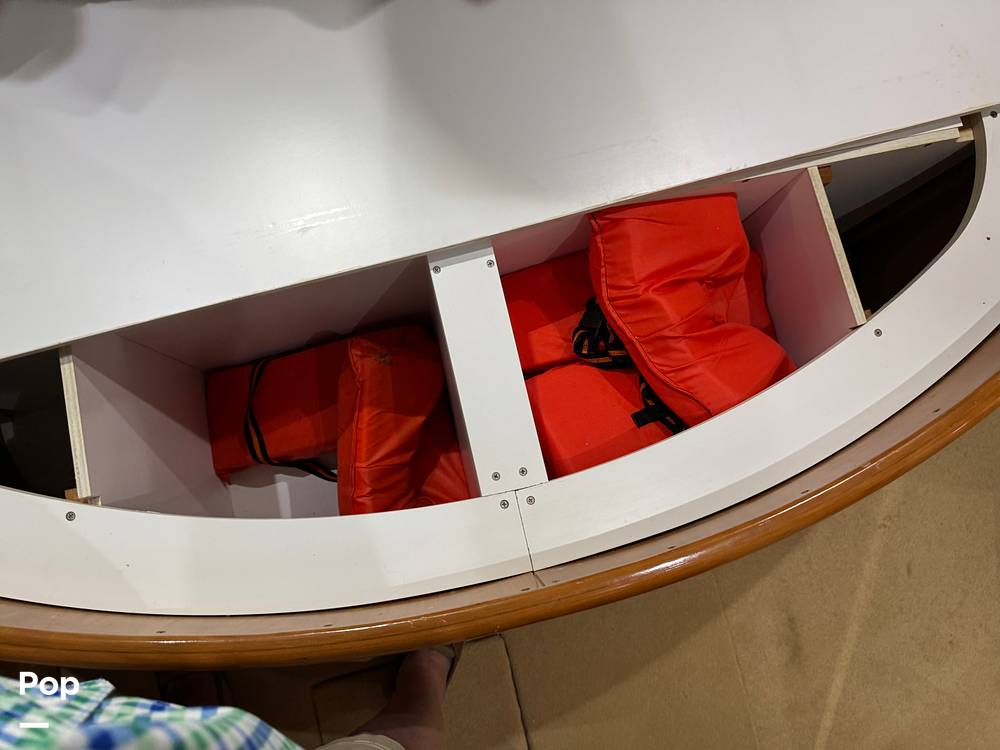 Slide: The Image of Carver 396 Aft Cabin 2001 - 15438800