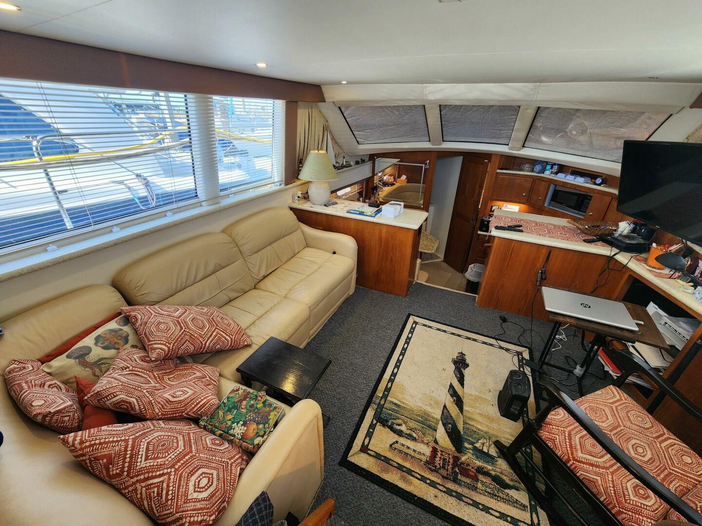 Slide: The Image of Carver 406 Aft Cabin Motor Yacht 2000 - 4996688