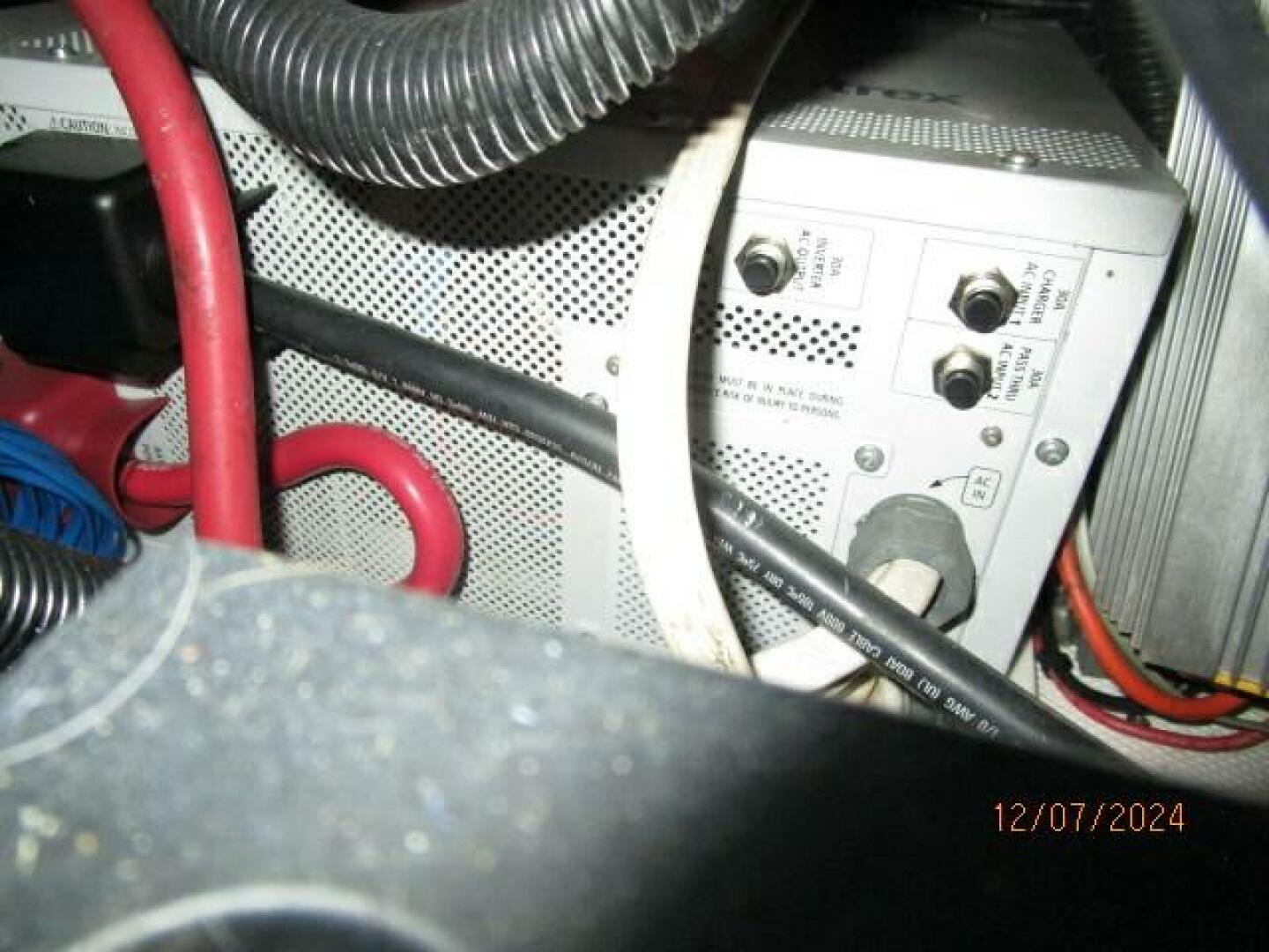 Slide: The Image of 40' Carver inverter - 4876717
