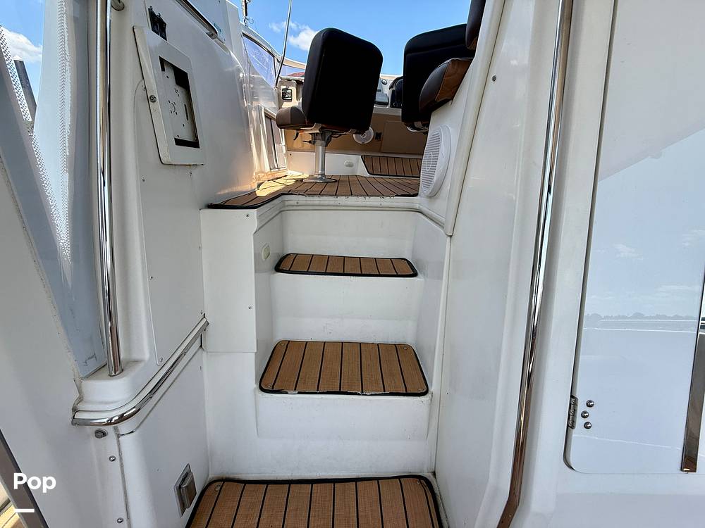 Slide: The Image of Carver 41 Cockpit Motor Yacht 2006 - 15582792