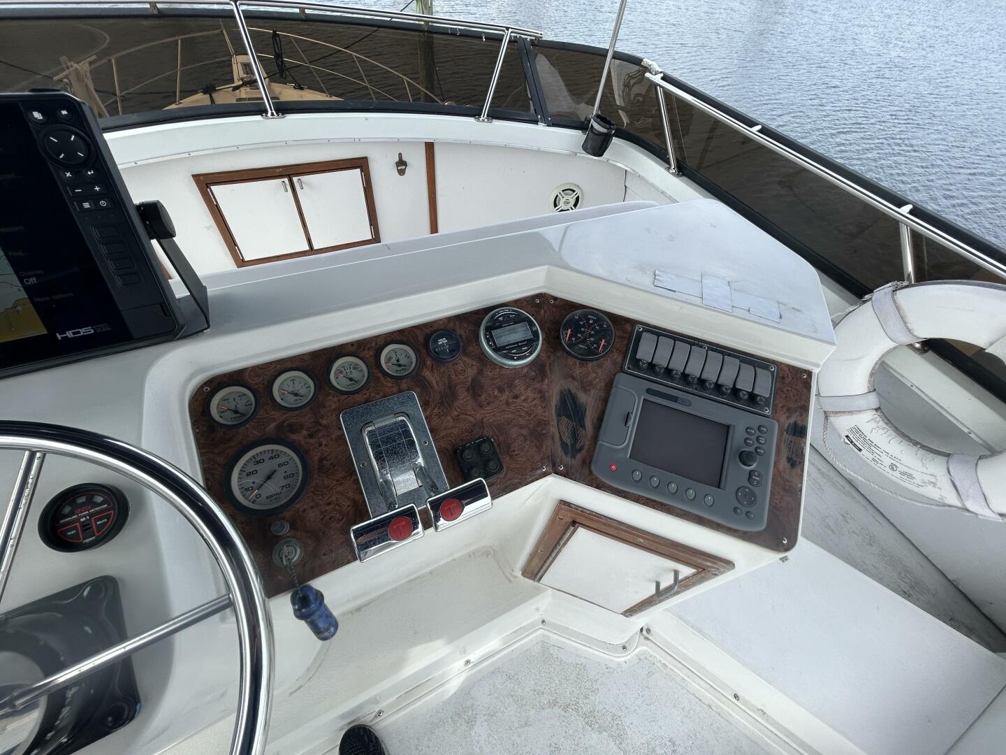 Slide: The Image of Starboard Console - 5061088
