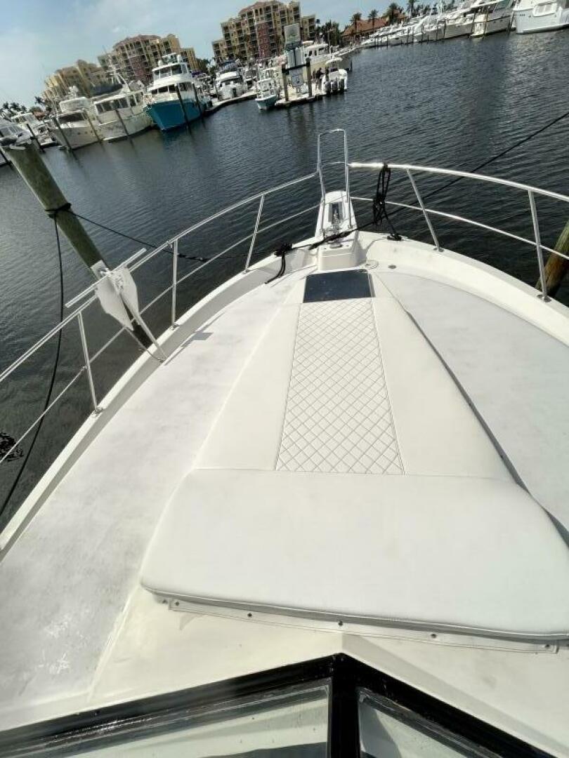 Slide: The Image of Foredeck Sunpad - 5061102