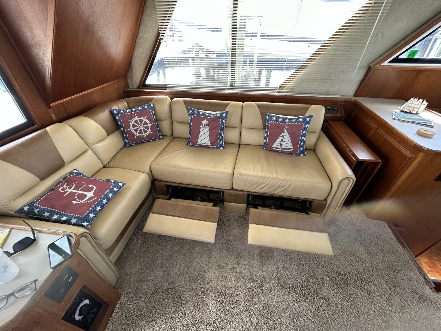 Slide: The Image of Port Couch Footrest - 5061121