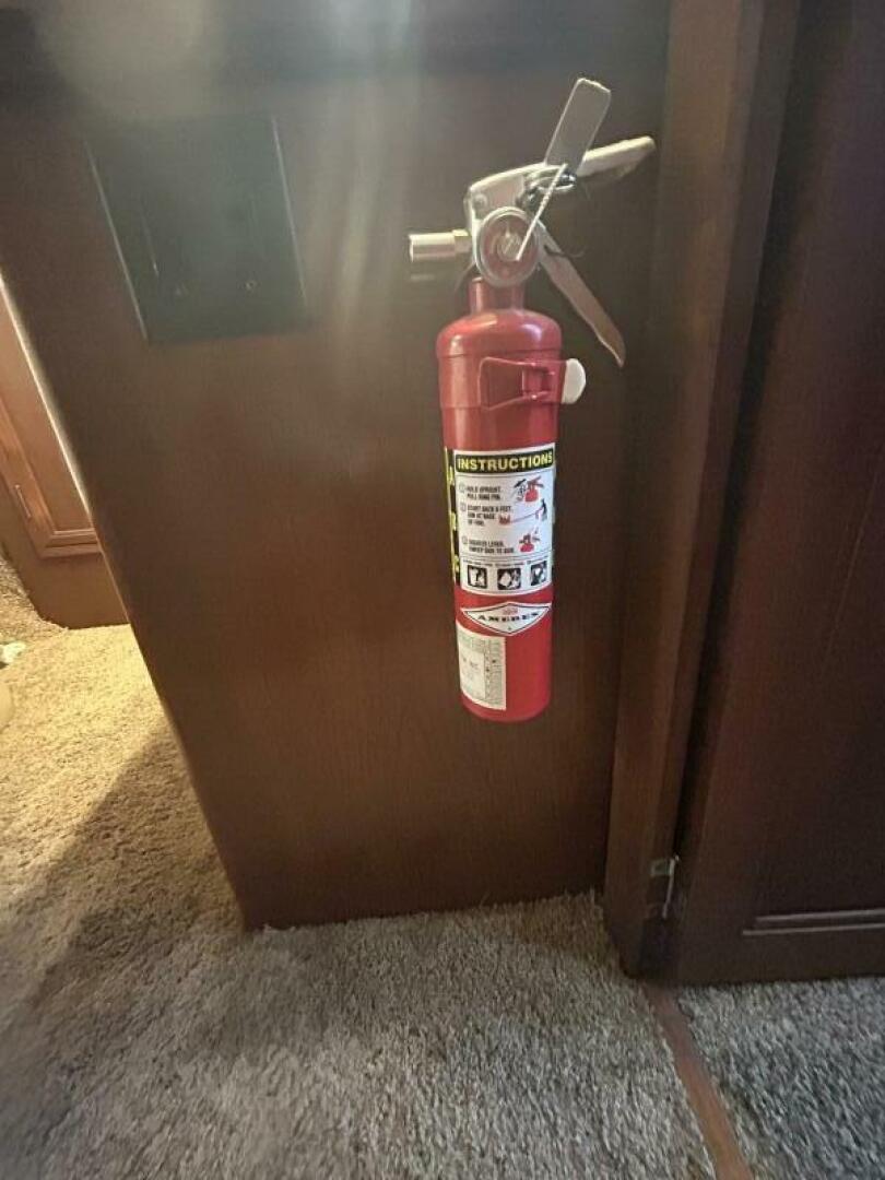 Slide: The Image of Fire Extinguisher - 5061135