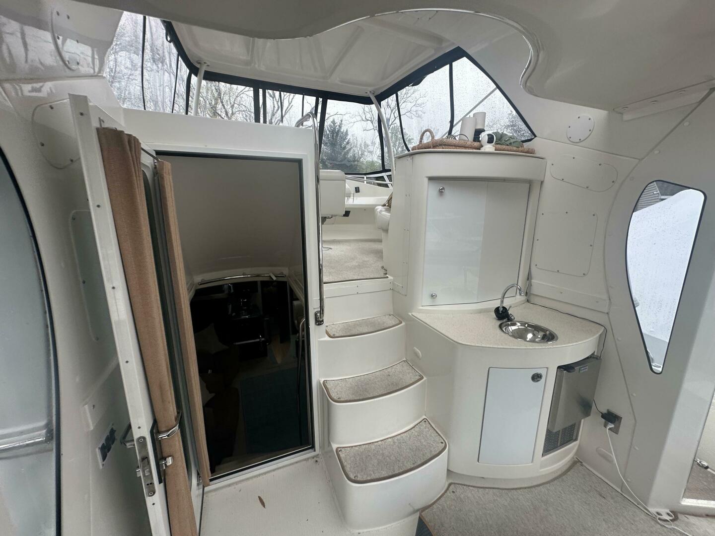 Slide: The Image of Carver 43 Motor Yacht 2007 - 5212117
