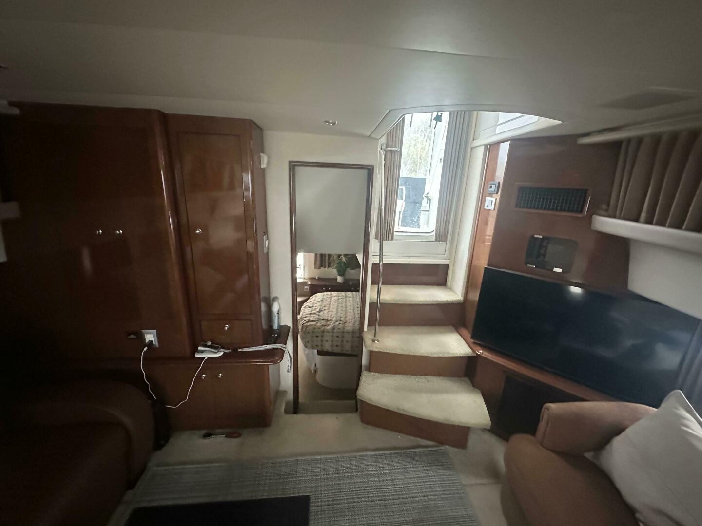 Slide: The Image of Carver 43 Motor Yacht 2007 - 5212130