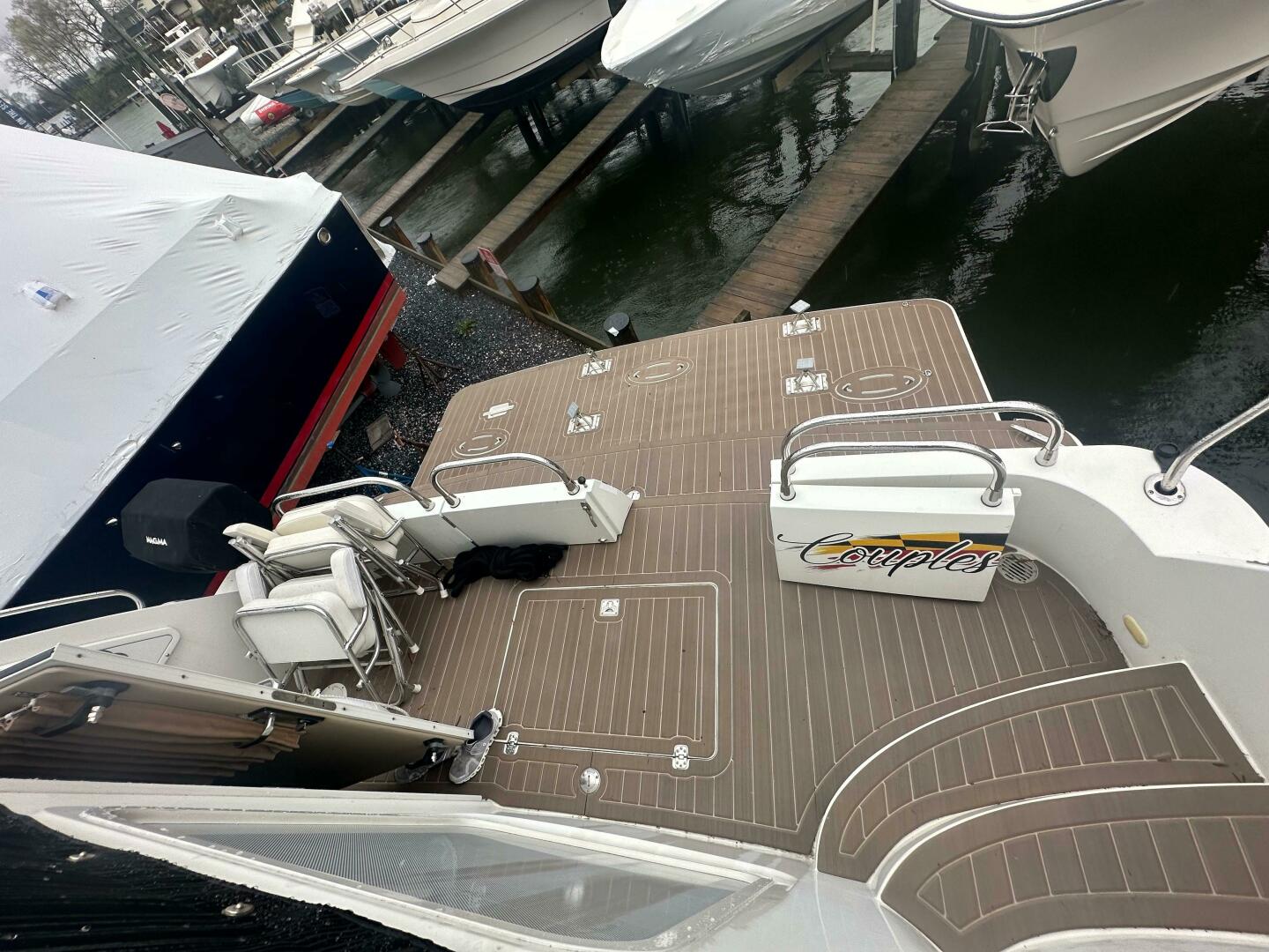 Slide: The Image of Carver 43 Motor Yacht 2007 - 5212120
