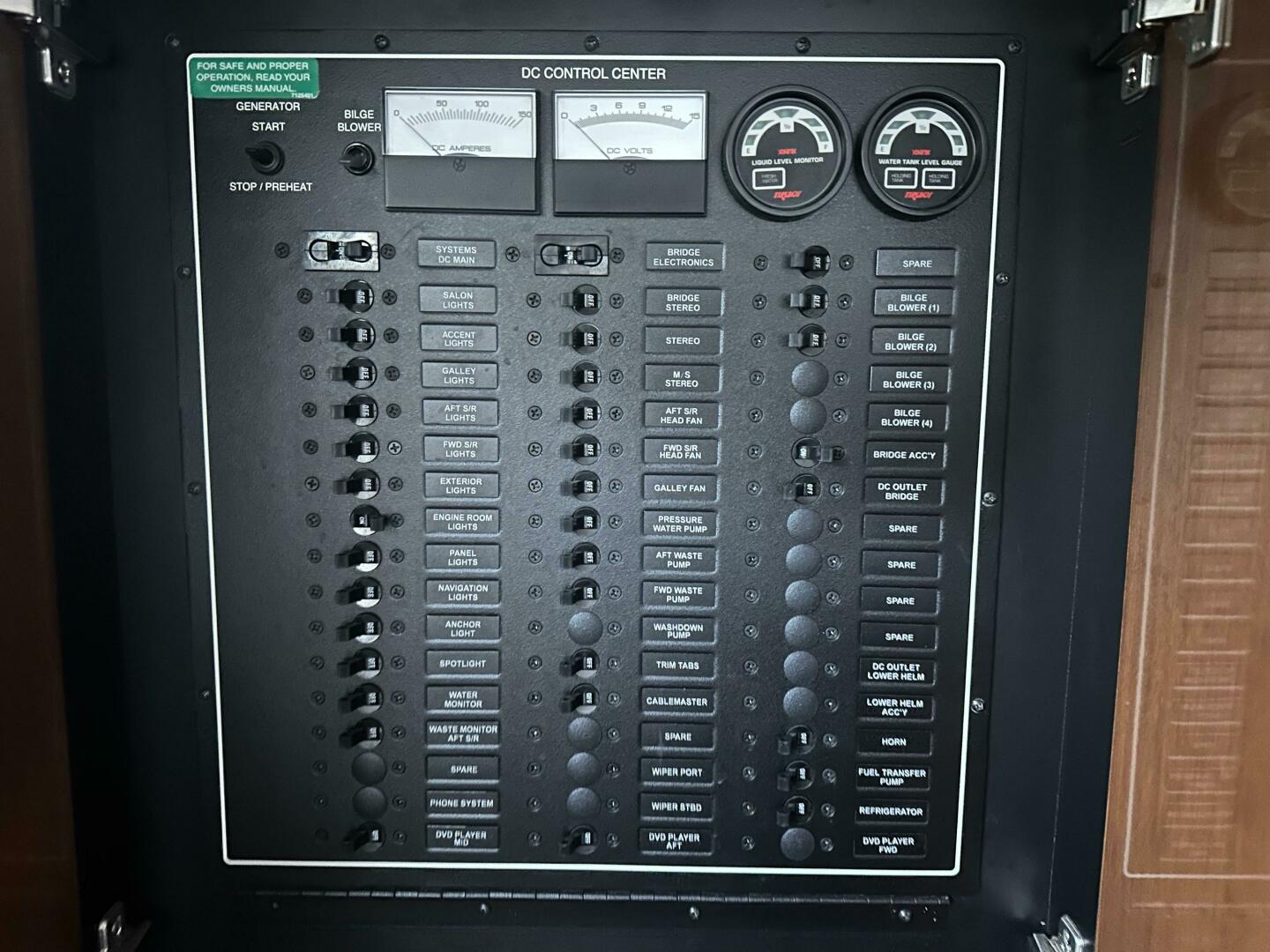 Slide: The Image of Carver 43 Motor Yacht 2007 - 5212134