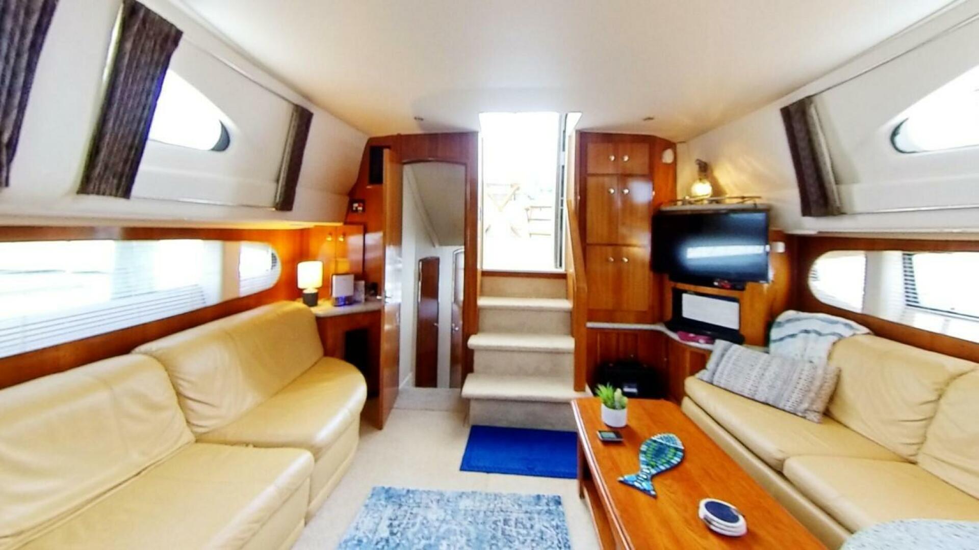 Slide: The Image of Carver 444 Cockpit Motor Yacht 2001 - 4460294