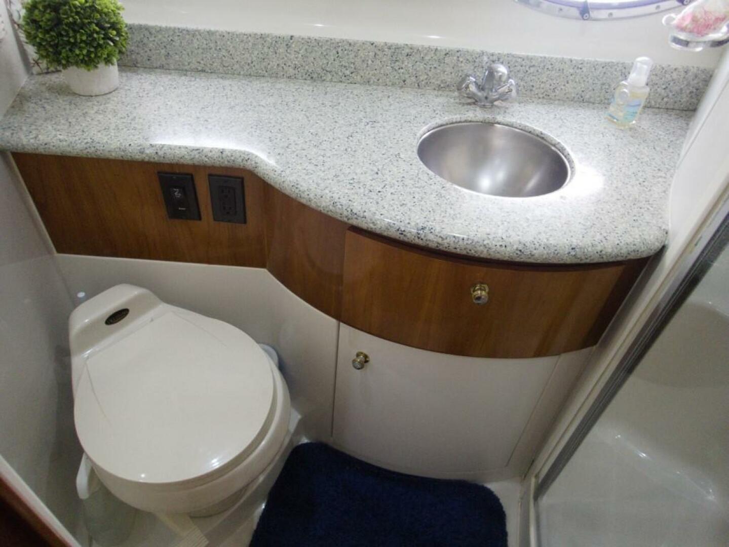 Slide: The Image of Carver 444 Cockpit Motor Yacht 2001 - 4460309