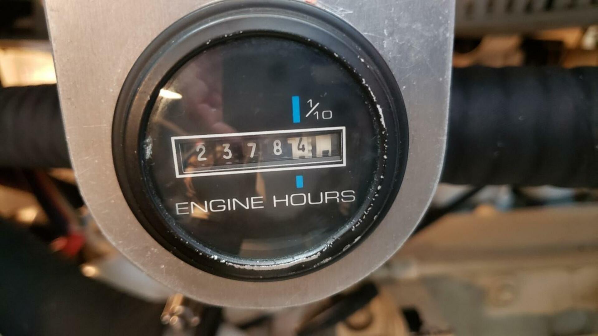 Slide: The Image of Carver 444 Cockpit Motor Yacht 2001 - 4460315