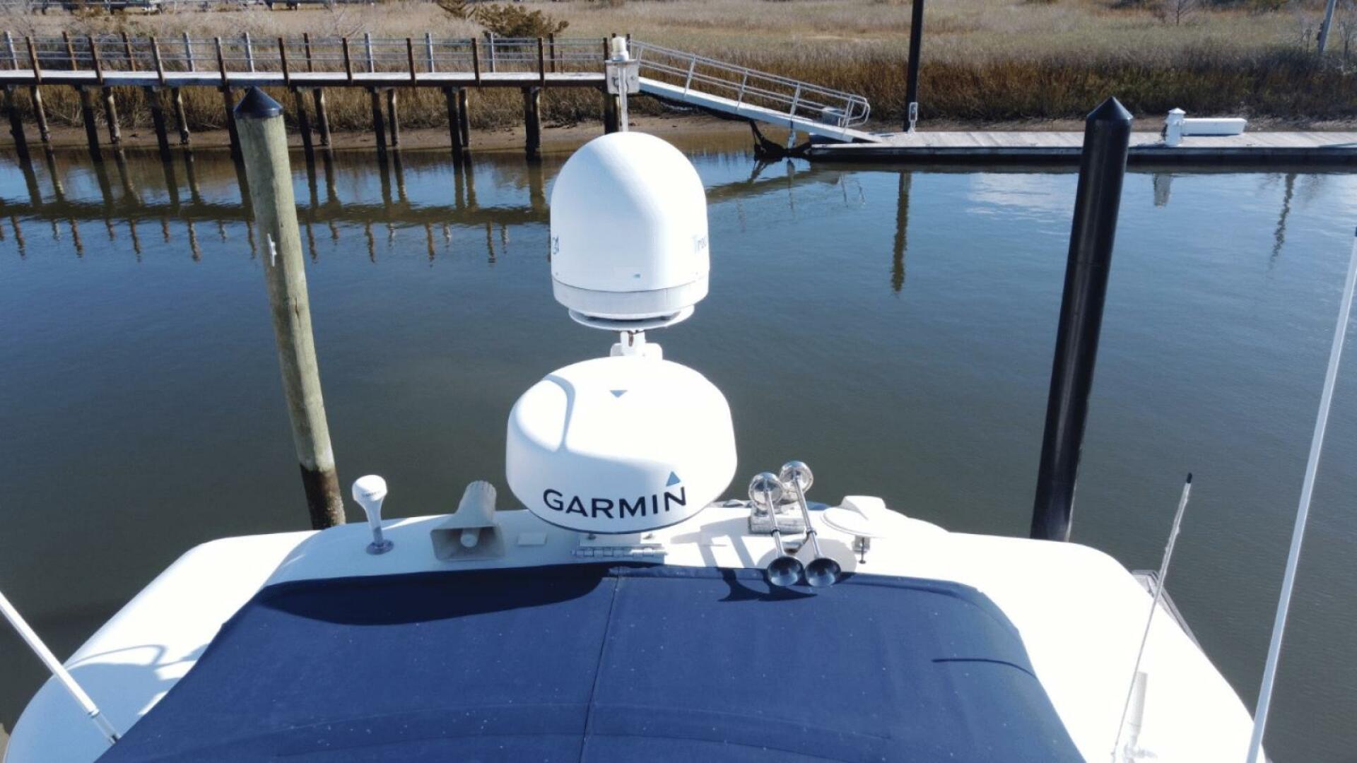 Slide: The Image of Carver 444 Cockpit Motor Yacht 2001 - 4908165