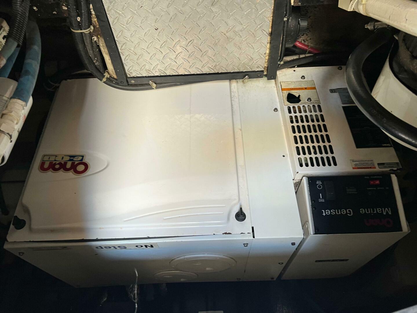 Slide: The Image of Carver 444 Cockpit Motor Yacht 2002 - 5228227