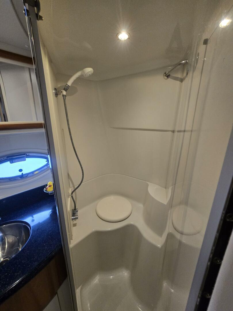 Slide: The Image of Carver Main Cabin Head 4 - 5392702