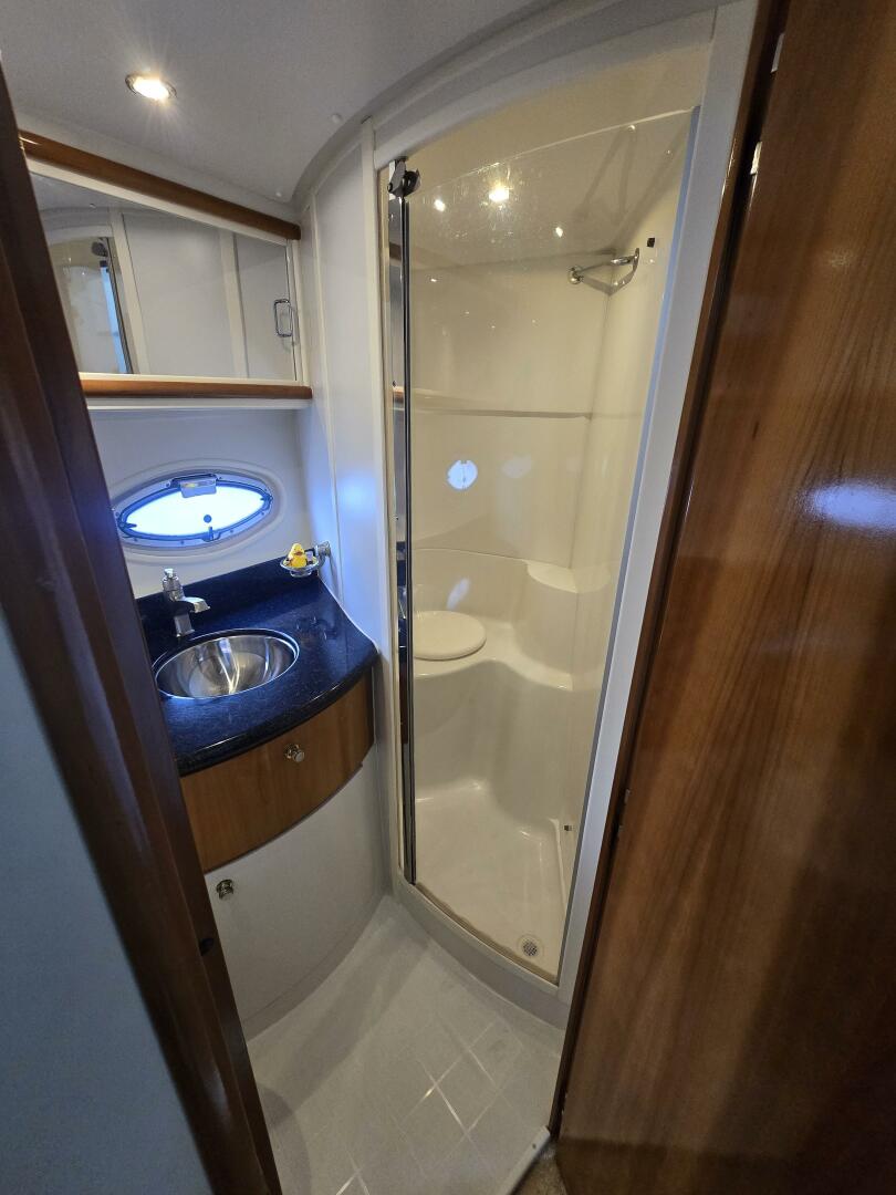 Slide: The Image of Carver Main Cabin Head 5 - 5392703