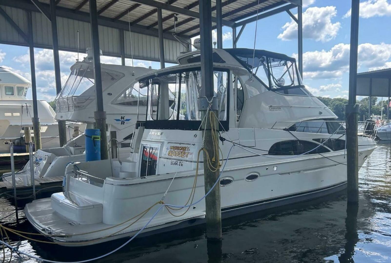 Slide: The Image of Carver 444 Cockpit Motor Yacht 2005 - 4978596