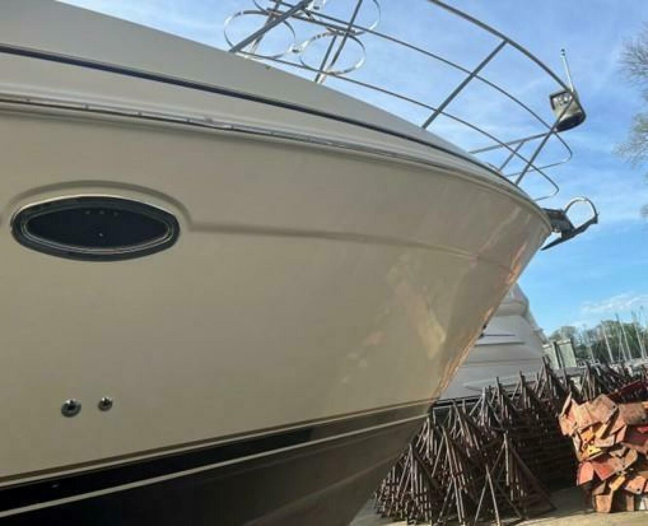 Slide: The Image of Carver 444 Cockpit Motor Yacht 2005 - 4978606