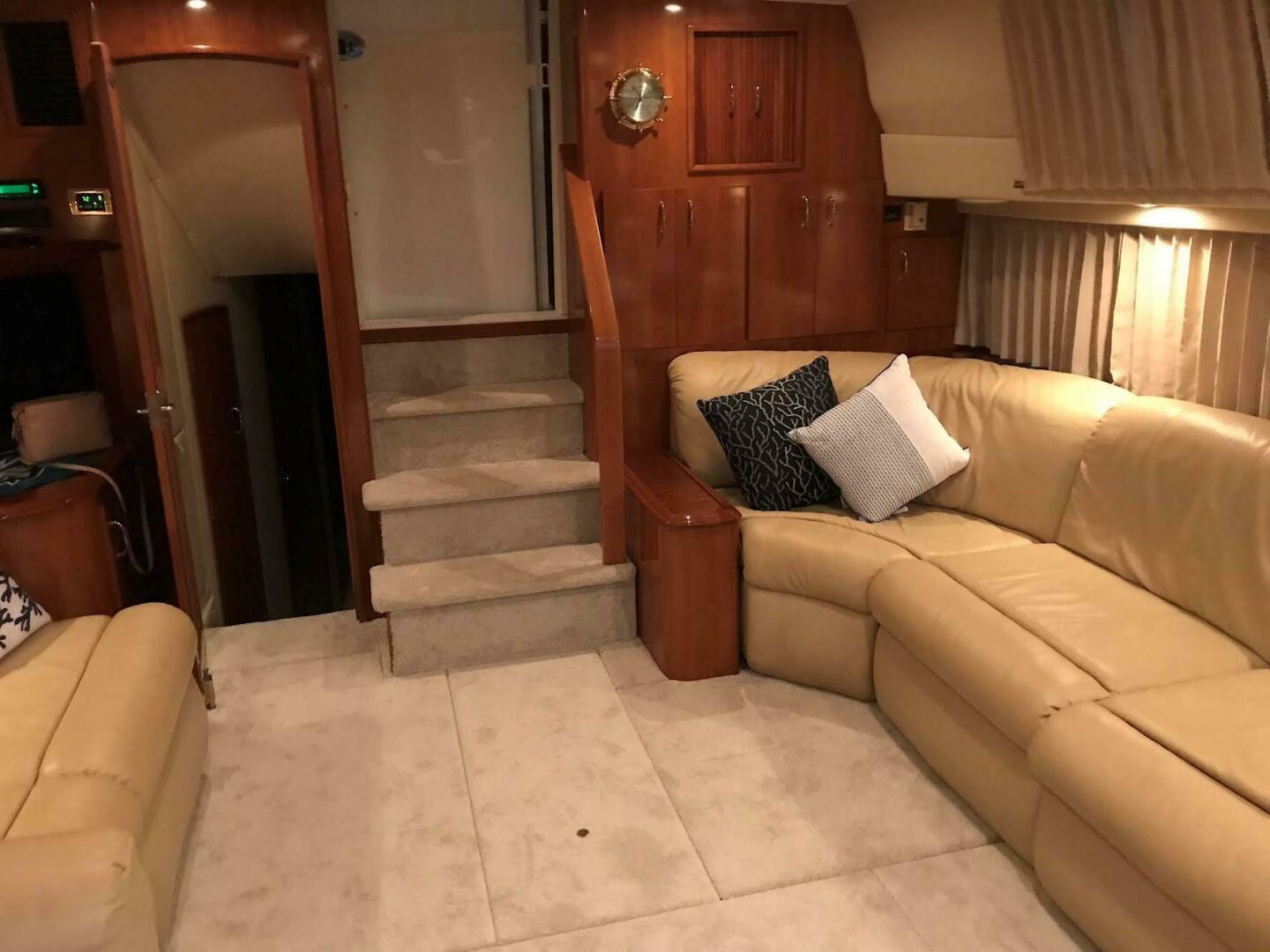 Slide: The Image of Carver 444 Cockpit Motor Yacht 2005 - 4978625