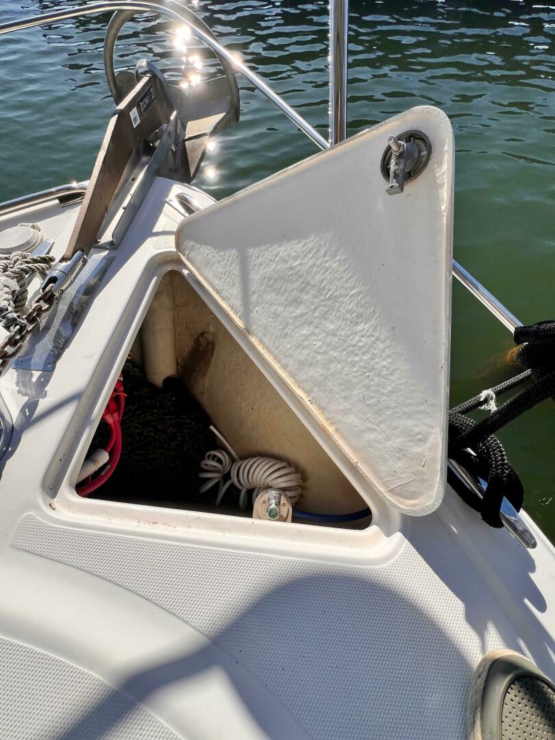 Slide: The Image of Carver 444 Cockpit Motor Yacht 2005 - 4978452