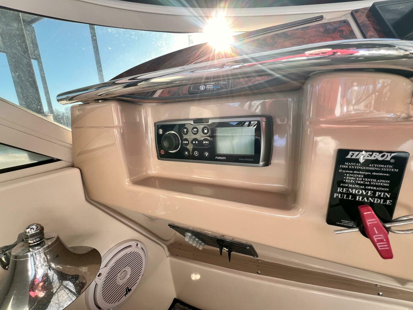 Slide: The Image of Carver 444 Cockpit Motor Yacht 2005 - 4978459