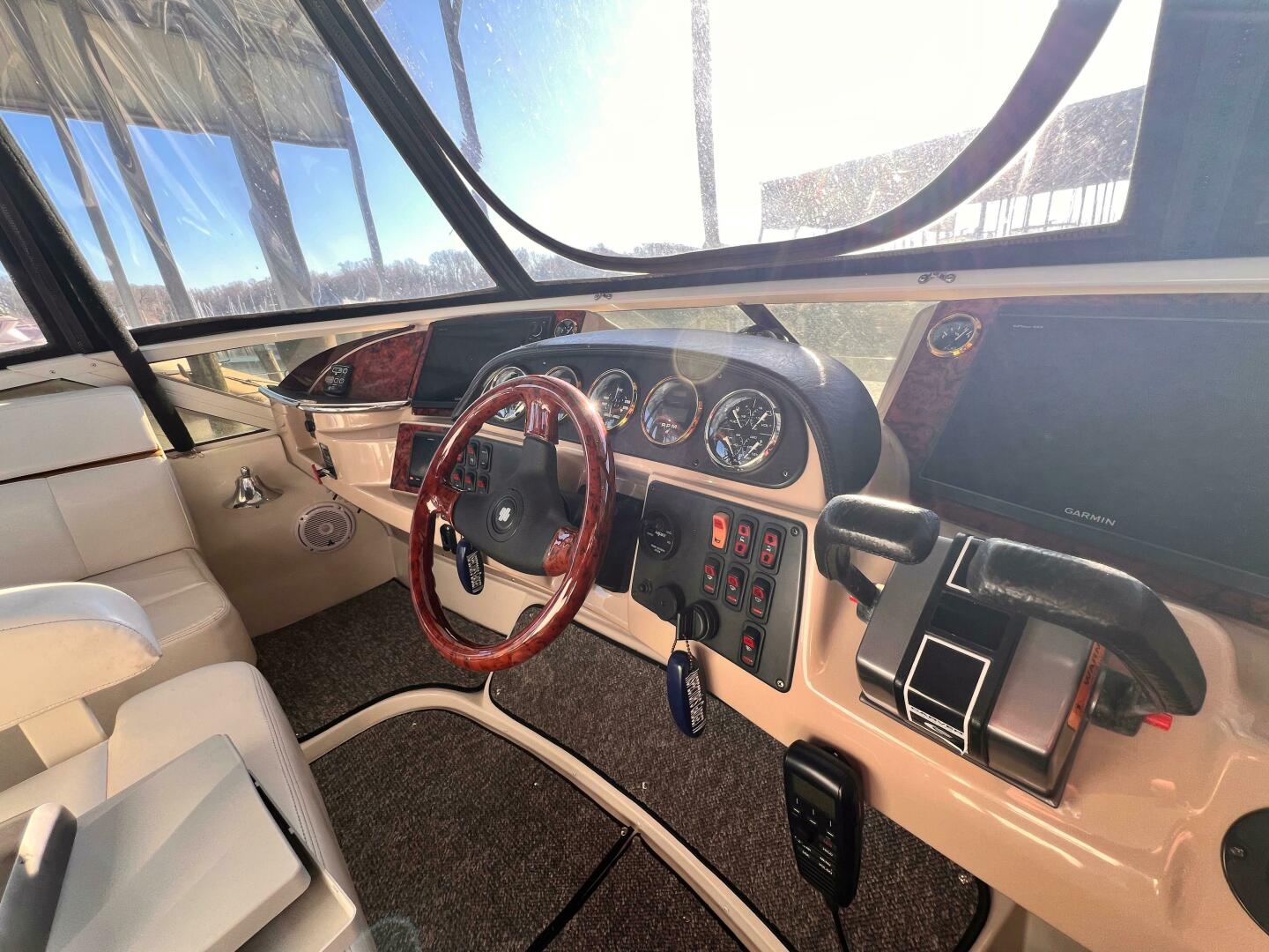 Slide: The Image of Carver 444 Cockpit Motor Yacht 2005 - 4978463