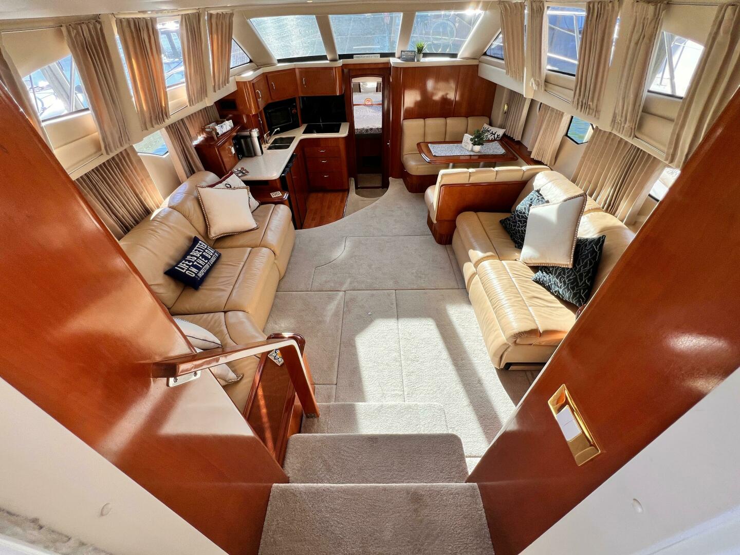 Slide: The Image of Carver 444 Cockpit Motor Yacht 2005 - 4978465