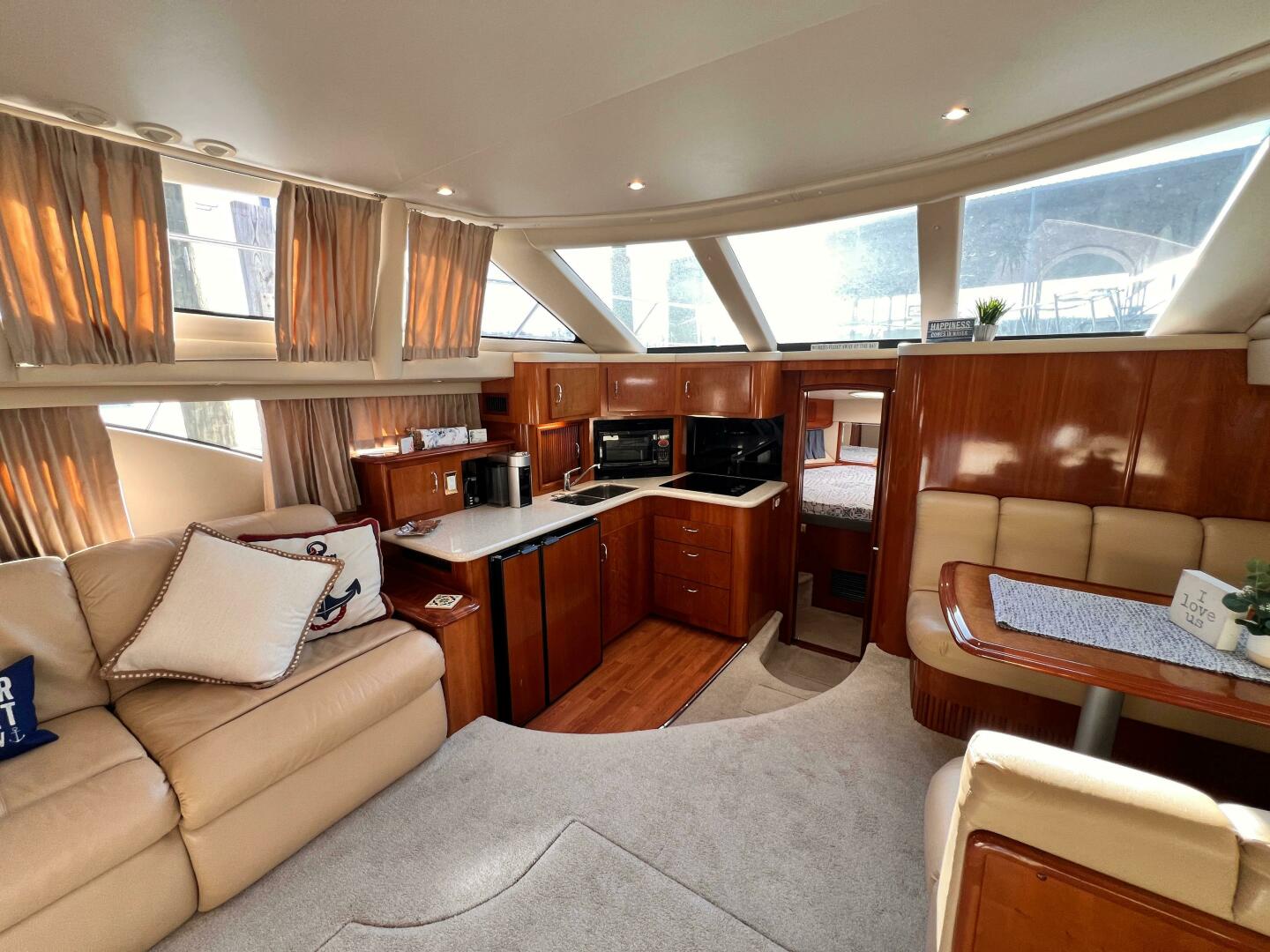 Slide: The Image of Carver 444 Cockpit Motor Yacht 2005 - 4978466