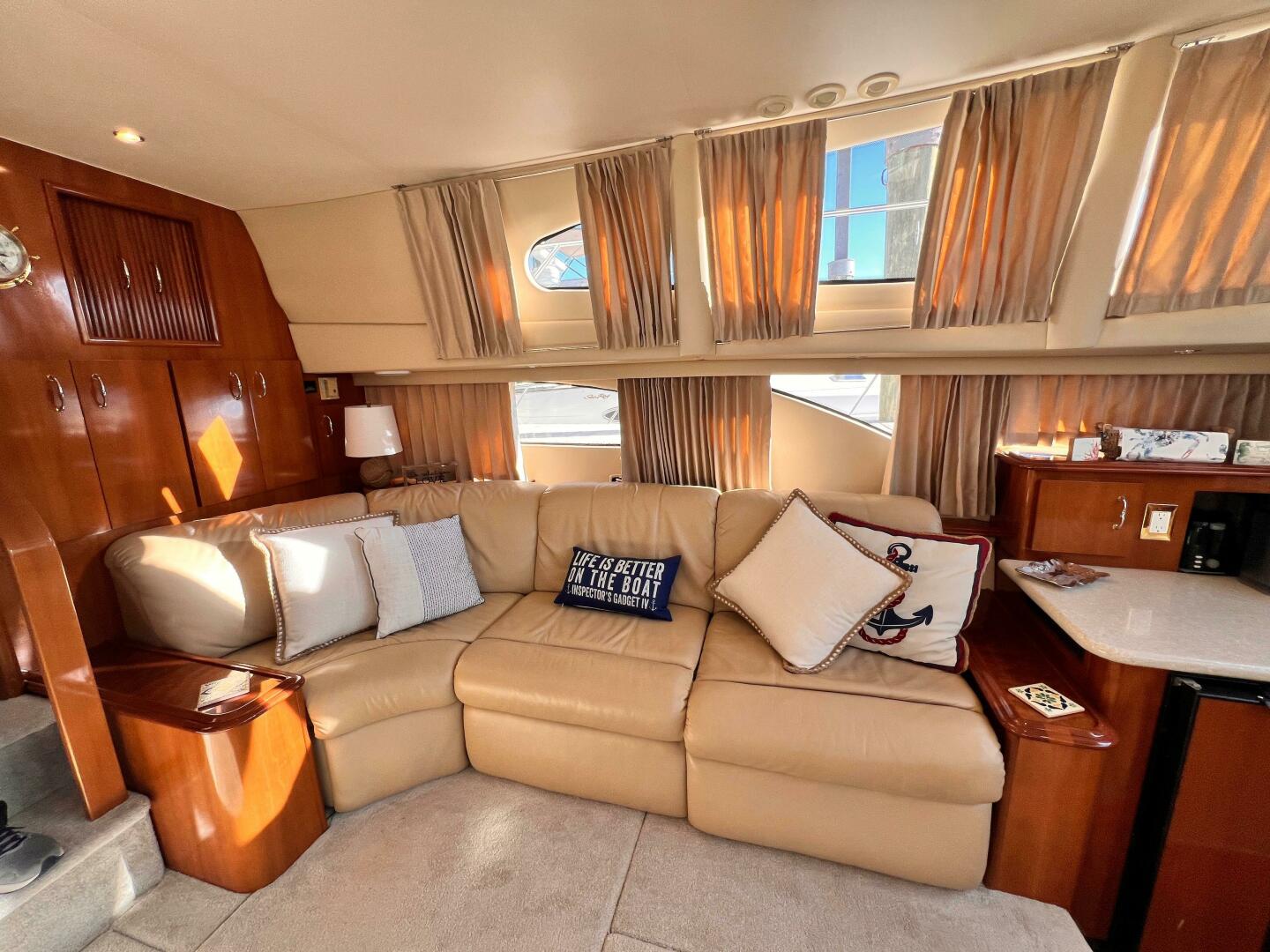 Slide: The Image of Carver 444 Cockpit Motor Yacht 2005 - 4978468