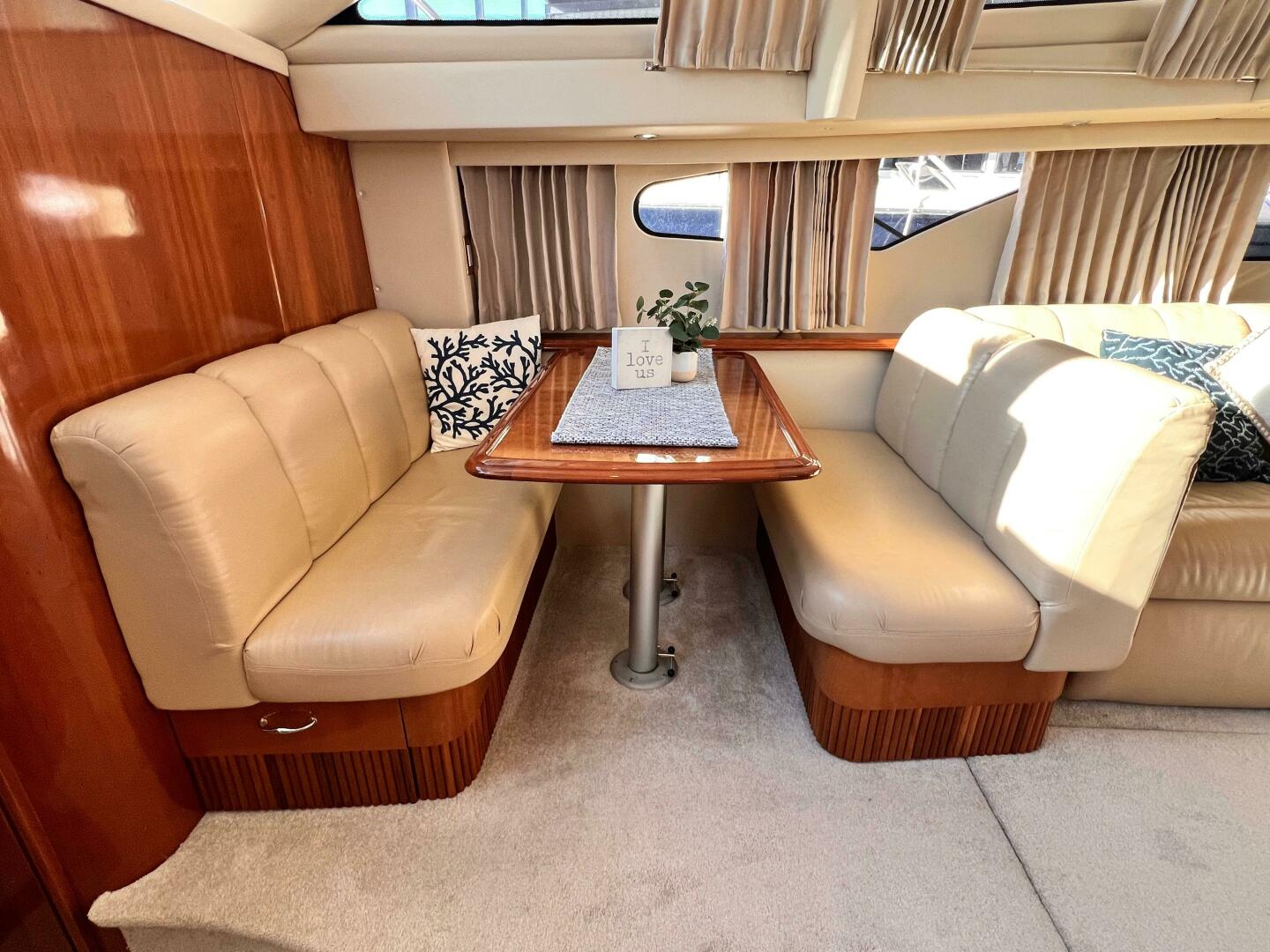 Slide: The Image of Carver 444 Cockpit Motor Yacht 2005 - 4978470