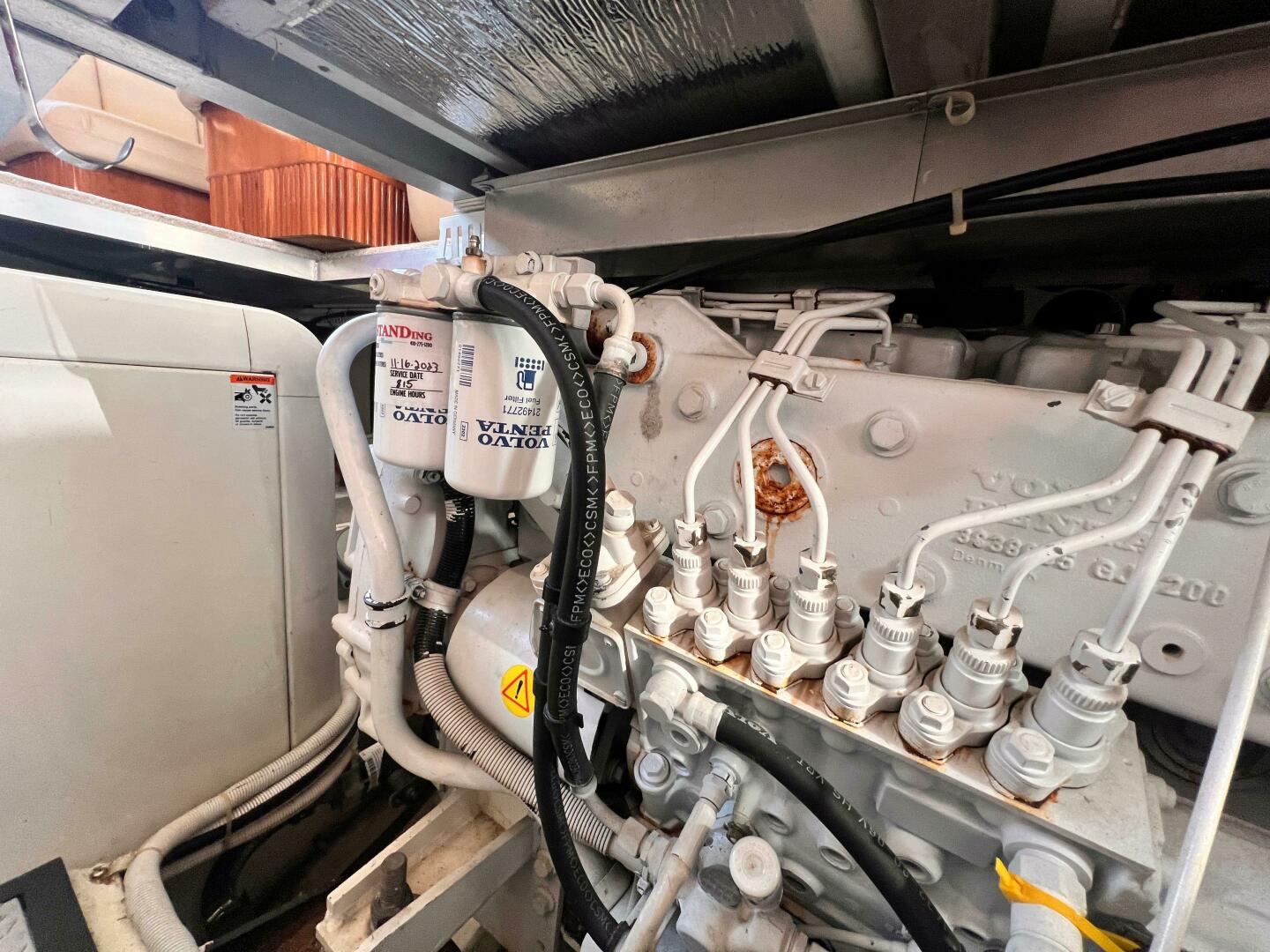 Slide: The Image of Carver 444 Cockpit Motor Yacht 2005 - 4978487