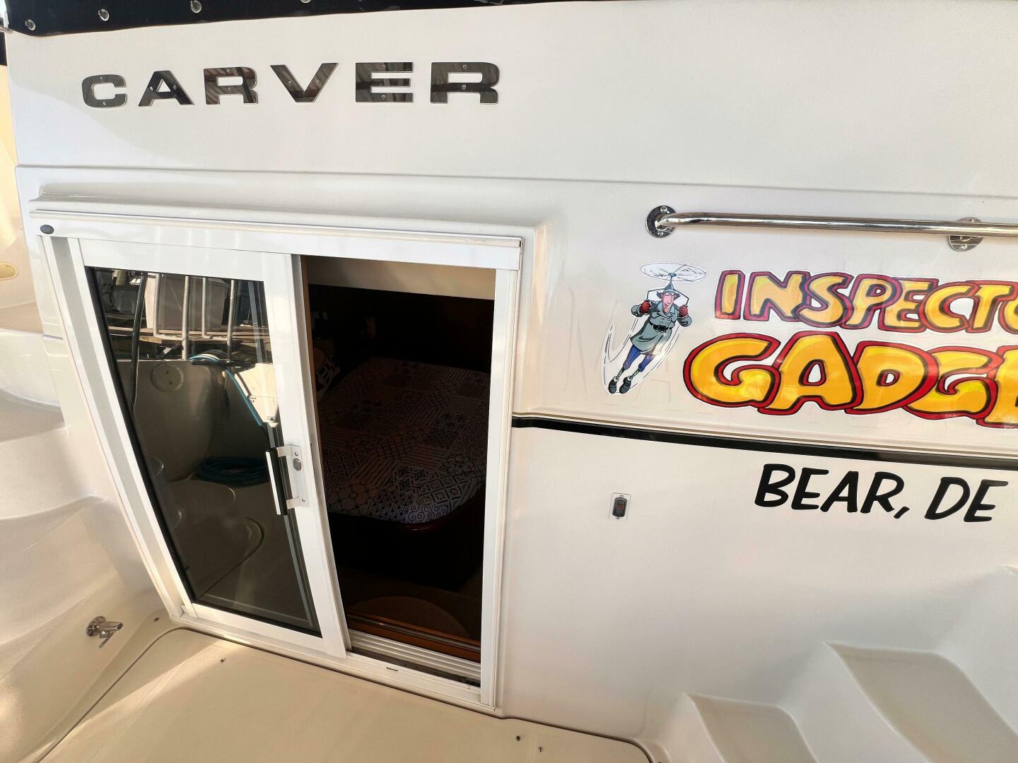 Slide: The Image of Carver 444 Cockpit Motor Yacht 2005 - 4978544