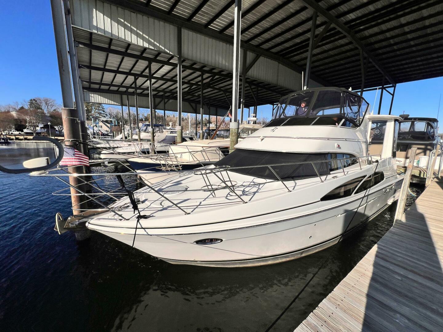 Slide: The Image of Carver 444 Cockpit Motor Yacht 2005 - 4978572