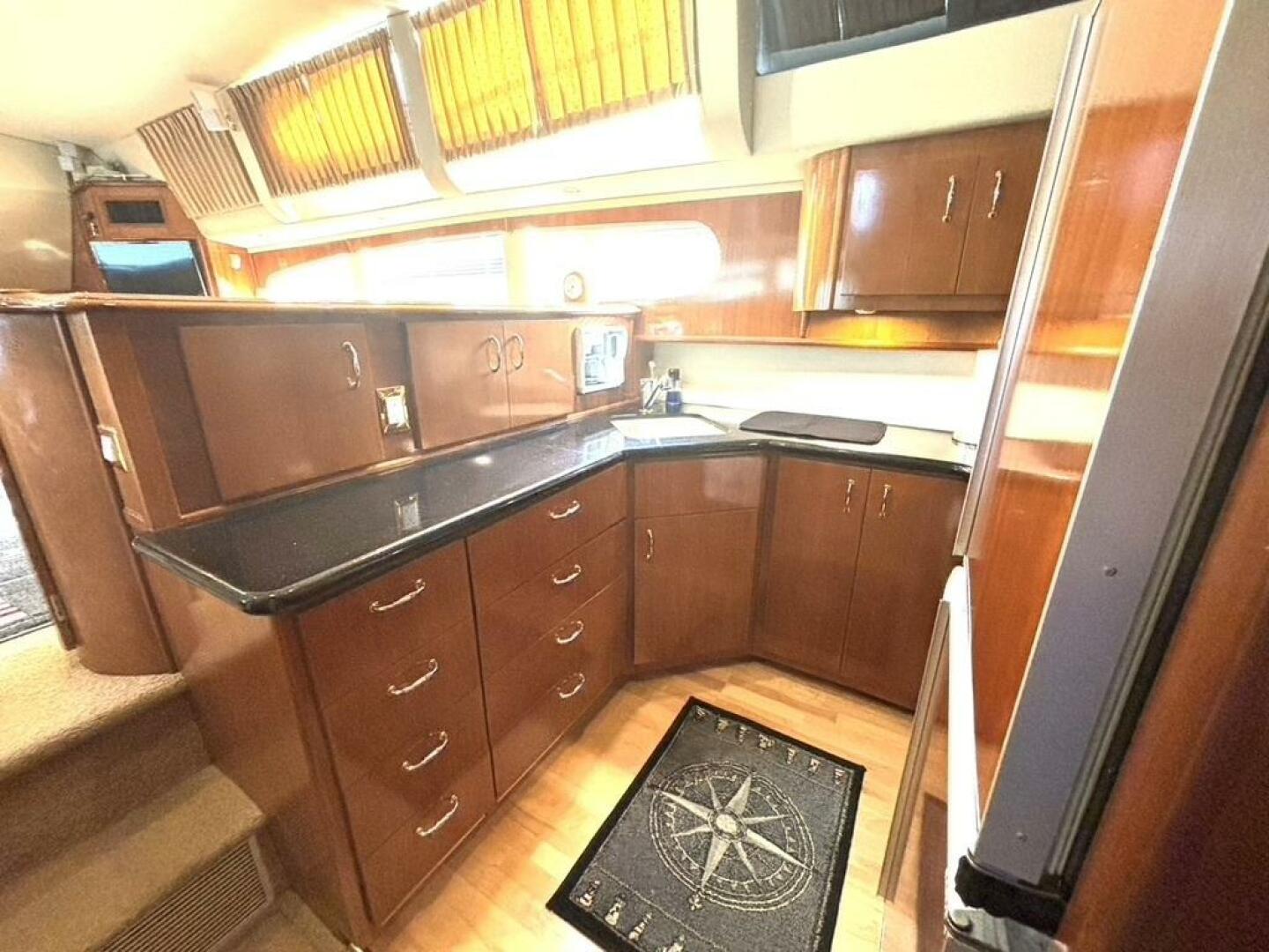 Slide: The Image of Carver 466 Motor Yacht 2004 - 5486414