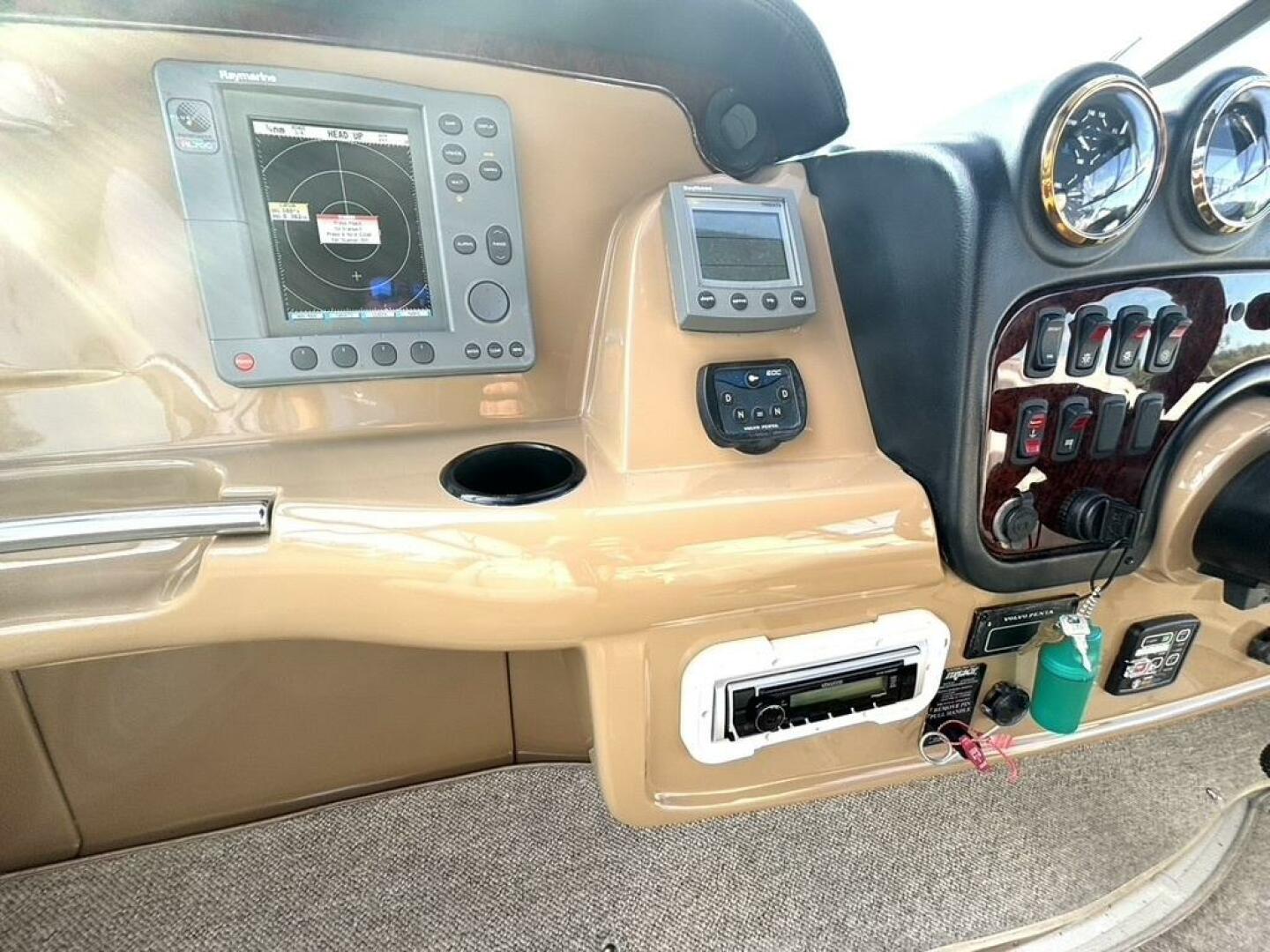 Slide: The Image of Carver 466 Motor Yacht 2004 - 5486398