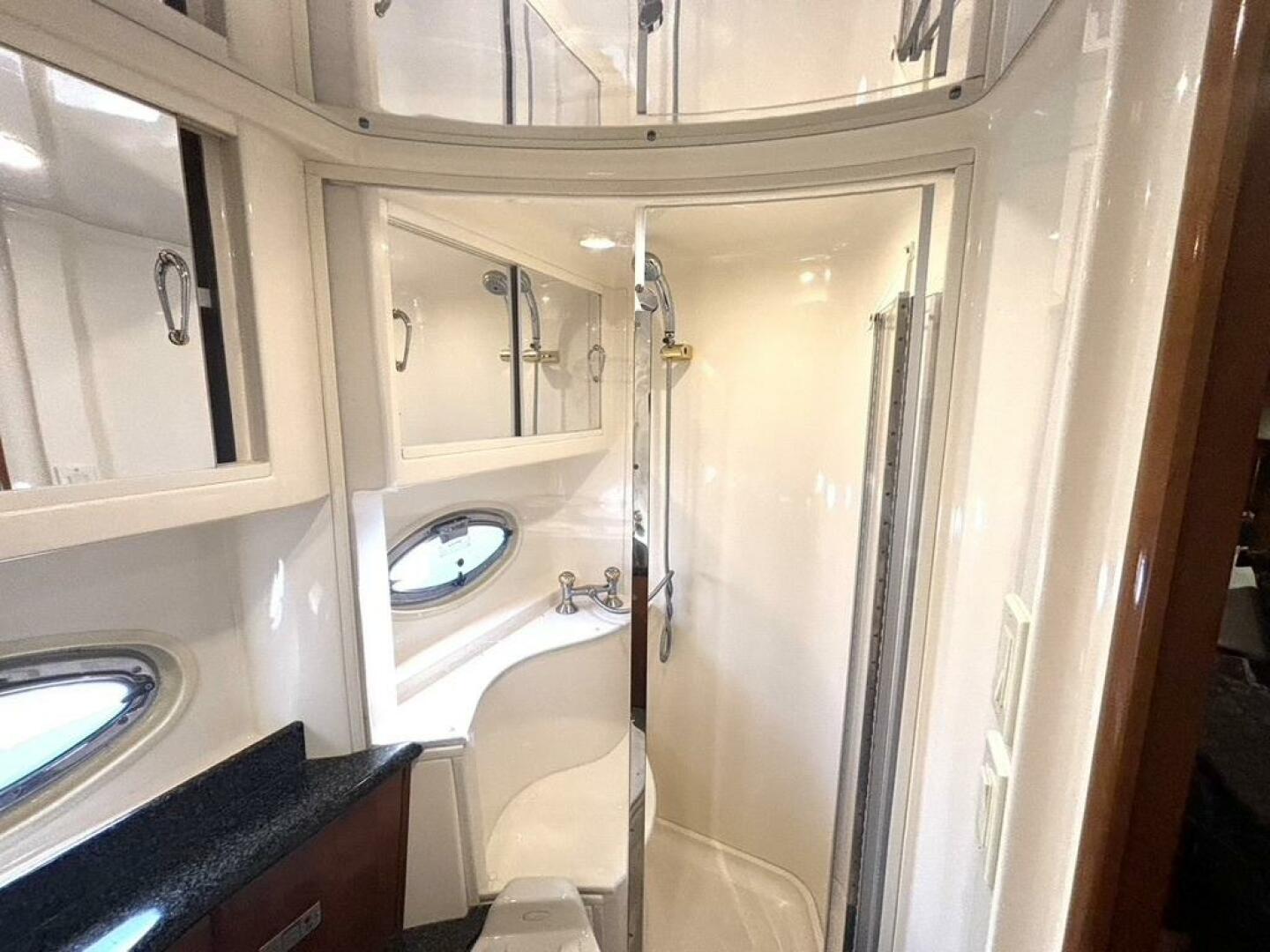 Slide: The Image of Carver 466 Motor Yacht 2004 - 5486427