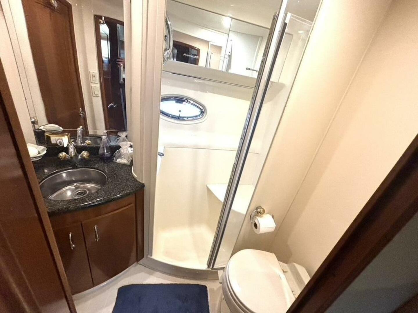 Slide: The Image of Carver 466 Motor Yacht 2004 - 5486429