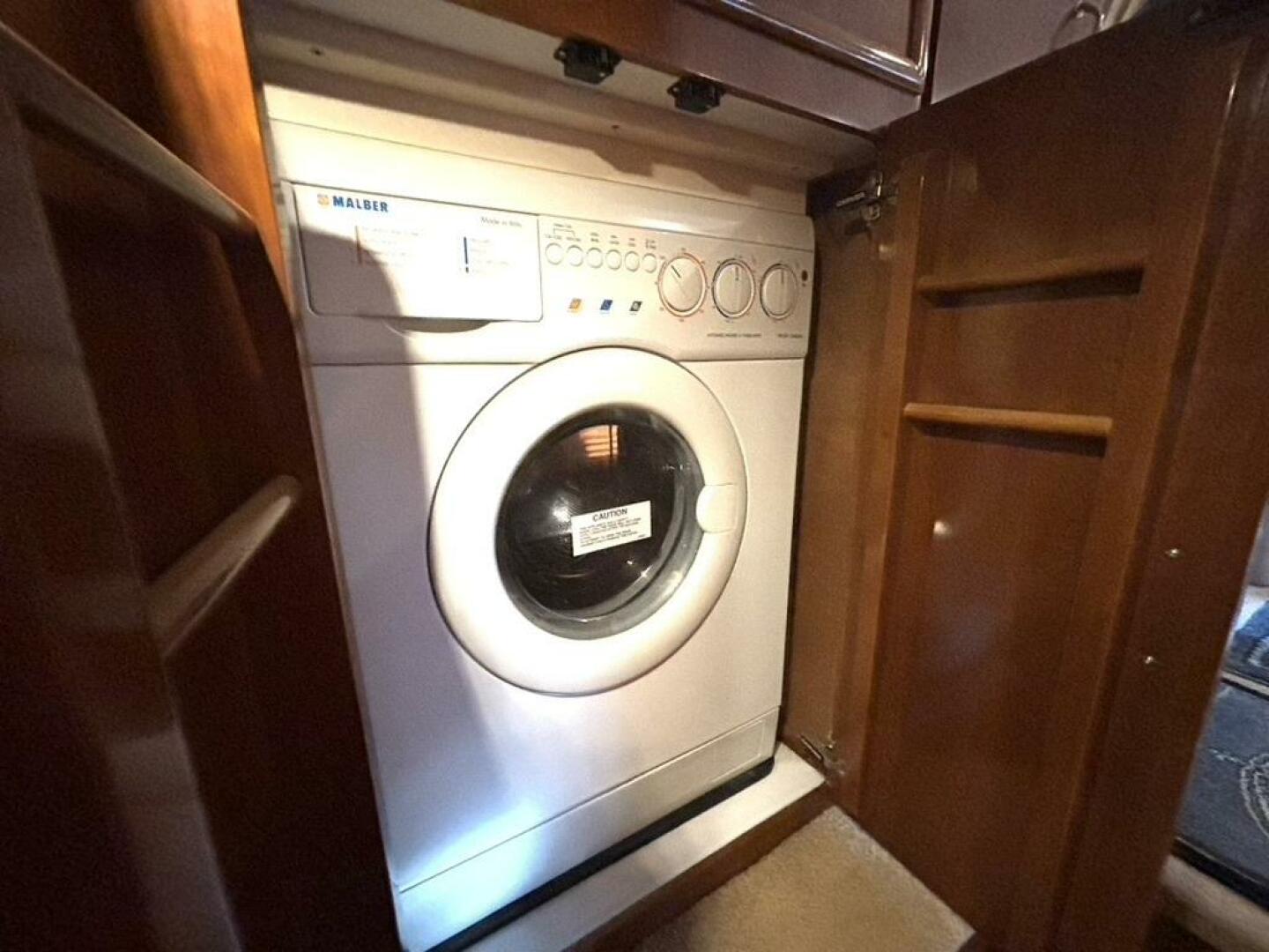 Slide: The Image of Carver 466 Motor Yacht 2004 - 5486430