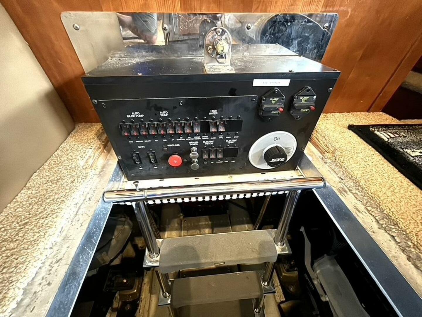 Slide: The Image of Carver 466 Motor Yacht 2004 - 5486439