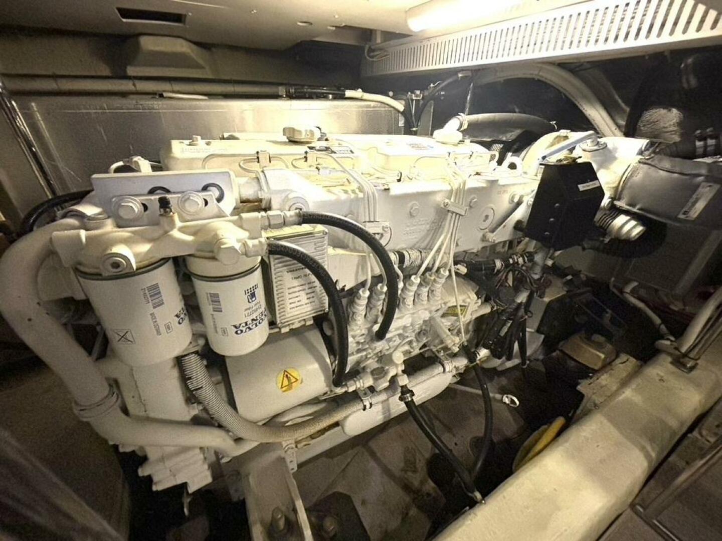 Slide: The Image of Carver 466 Motor Yacht 2004 - 5486442