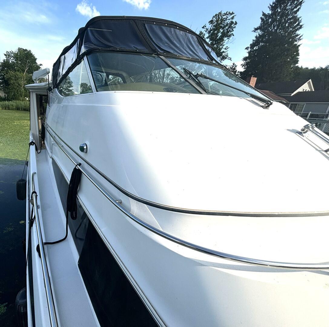 Slide: The Image of Carver 466 Motor Yacht 2004 - 5486447