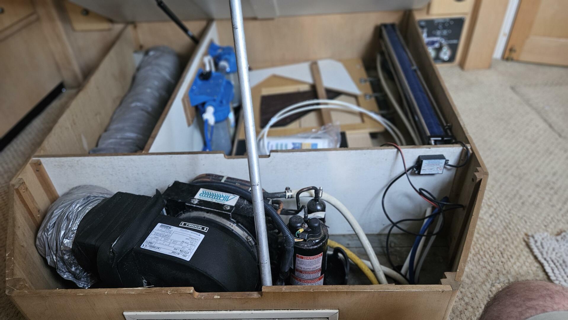 Slide: The Image of Carver 500 Motor Yacht 1997 - 5059252