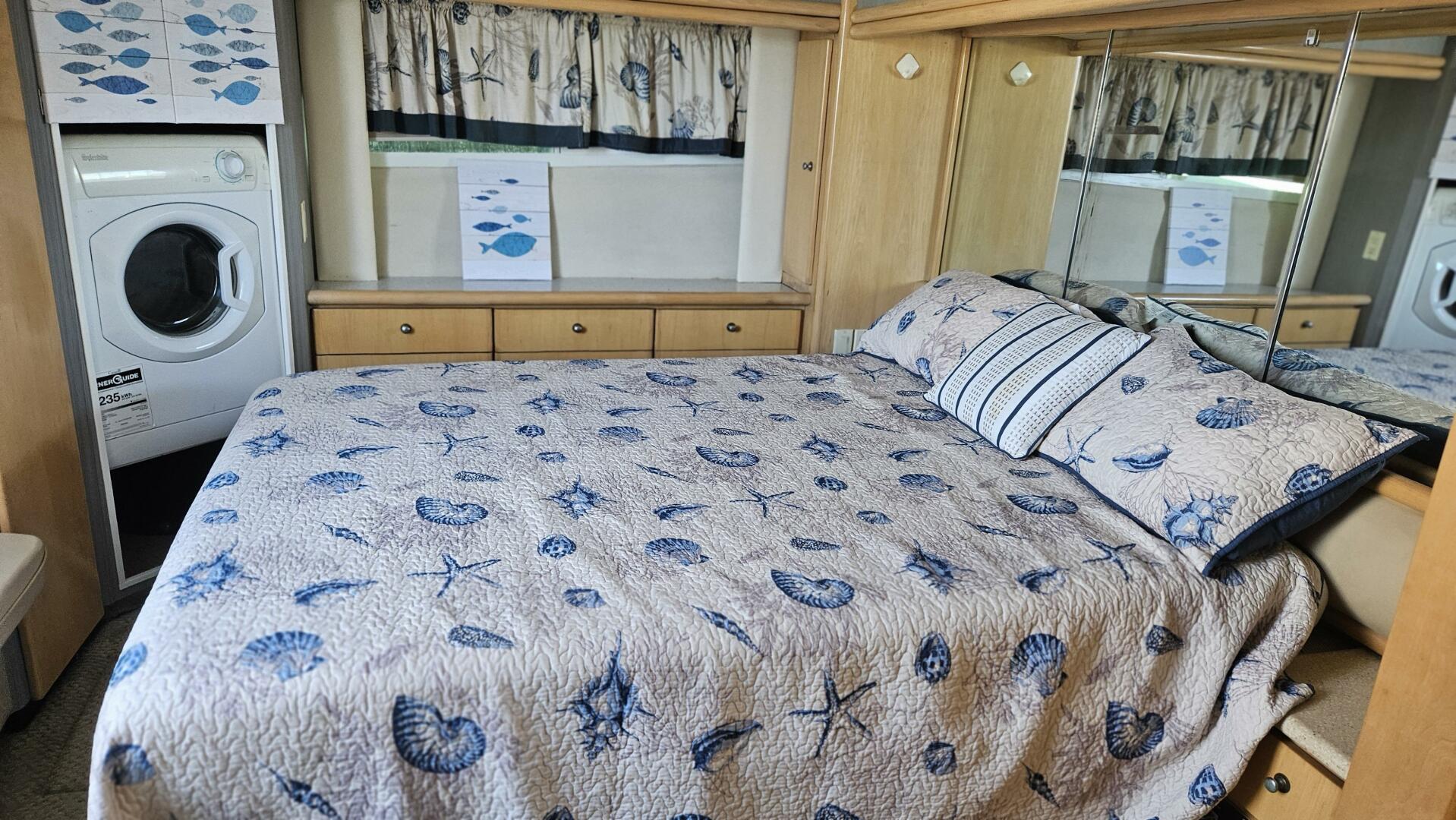 Slide: The Image of Carver 500 Motor Yacht 1997 - 5059256