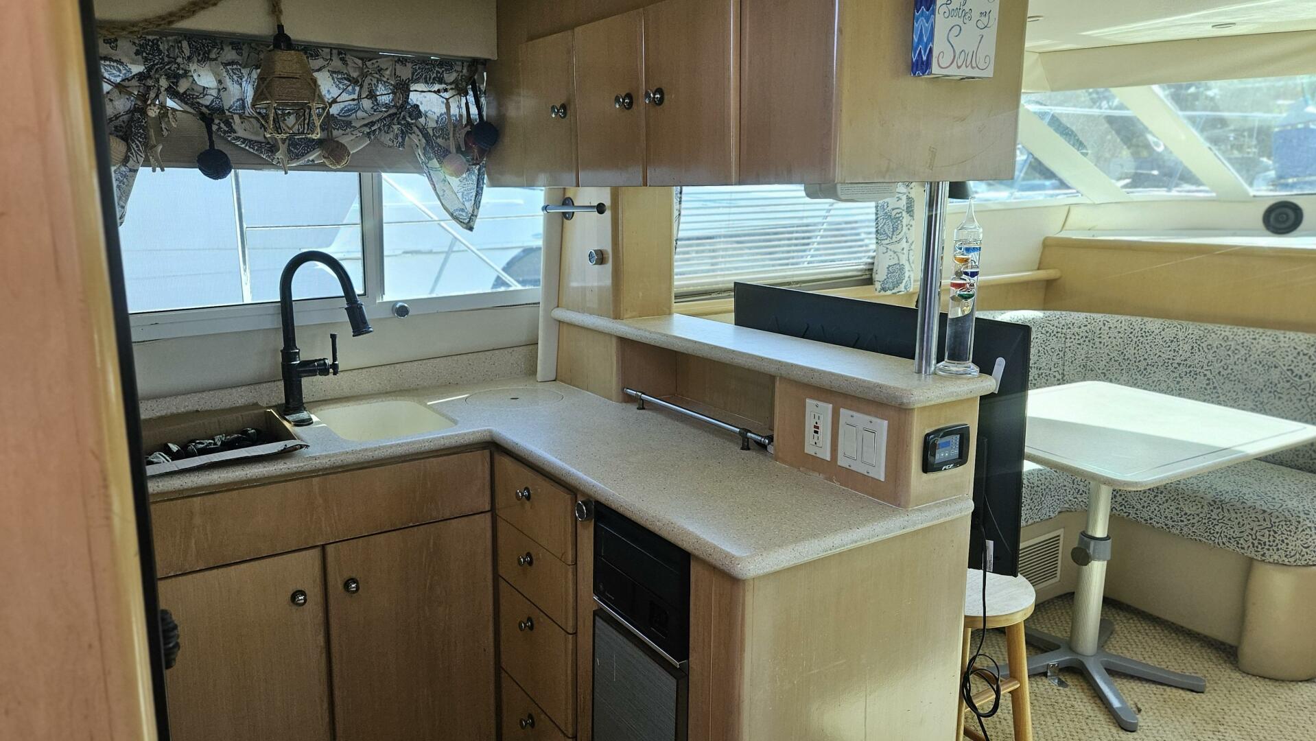 Slide: The Image of Carver 500 Motor Yacht 1997 - 5059272