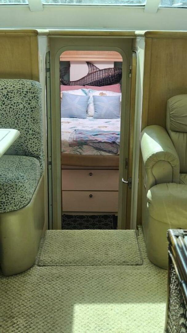 Slide: The Image of Carver 500 Motor Yacht 1997 - 5059283