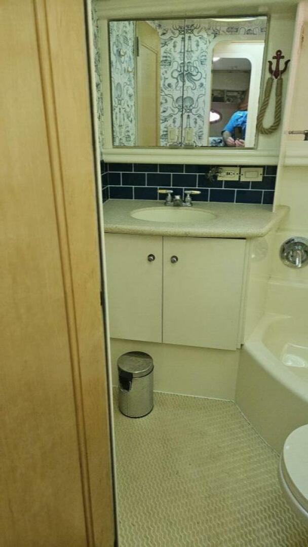 Slide: The Image of Carver 500 Motor Yacht 1997 - 5059290