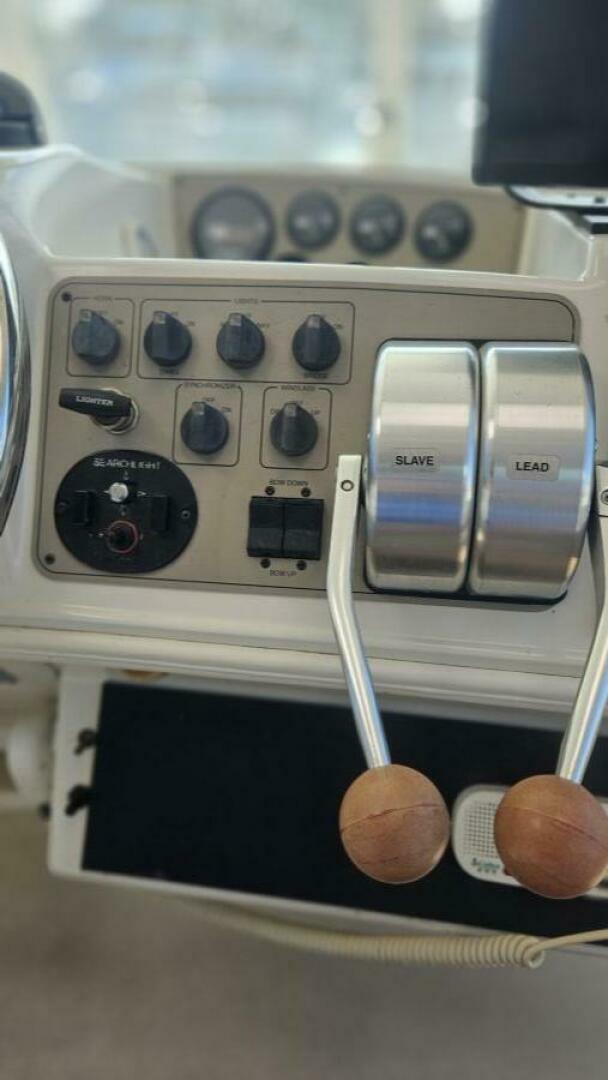 Slide: The Image of Carver 500 Motor Yacht 1997 - 5059340