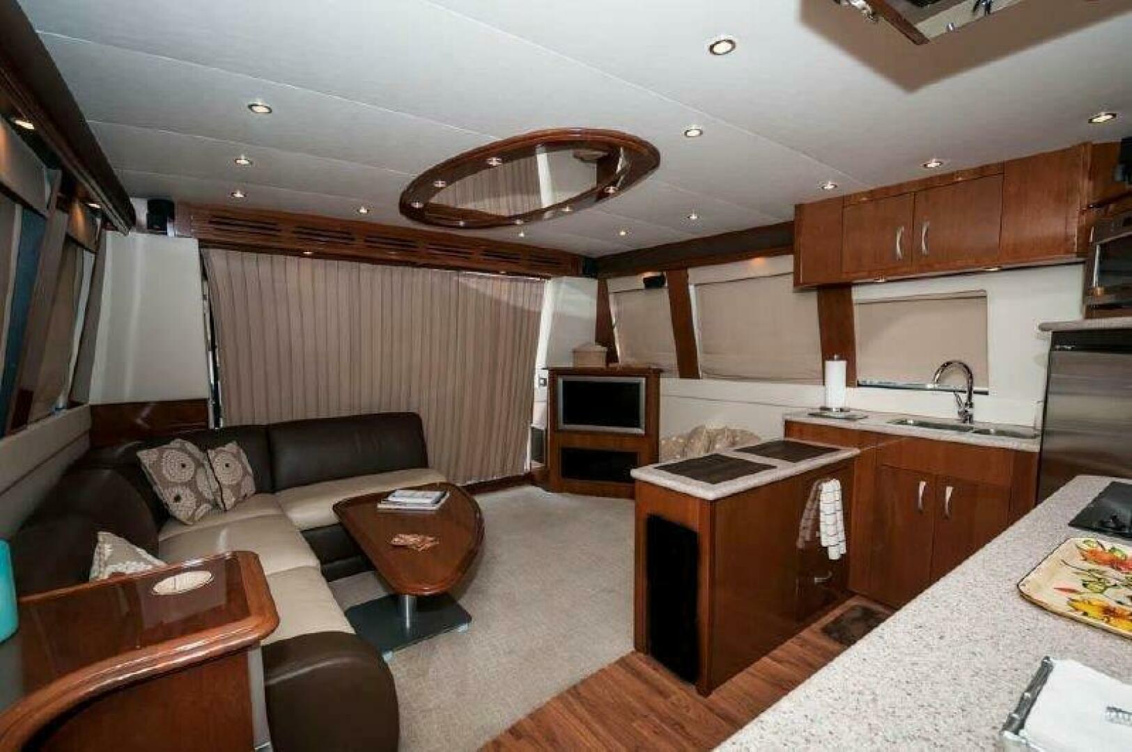 Slide: The Image of 2008 52 Carver Voyager - Chips Ahoy - Salon - 4