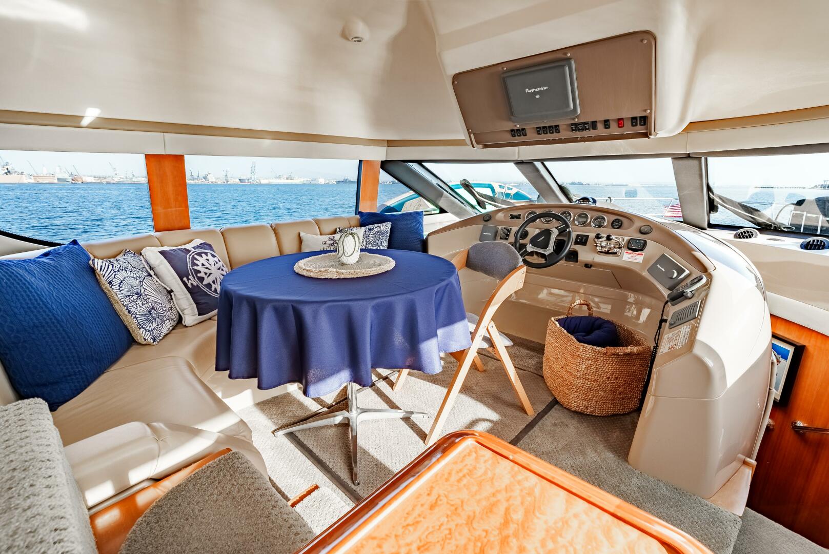 Slide: The Image of Carver 56 Lower Helm table - 5065078